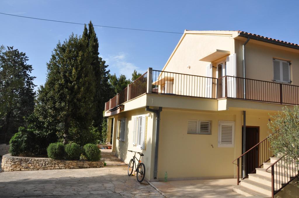Apartment Supetar Blue Sky المظهر الخارجي الصورة