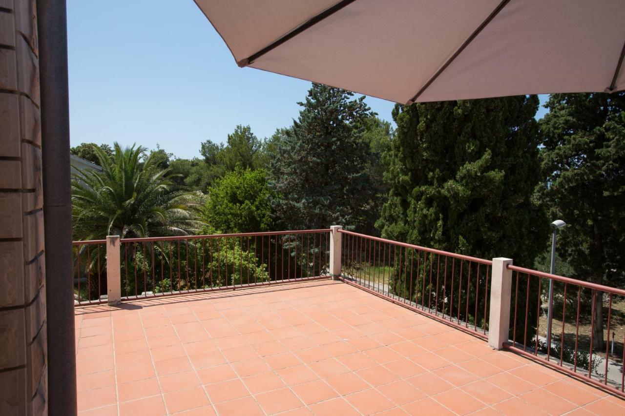 Apartment Supetar Blue Sky المظهر الخارجي الصورة
